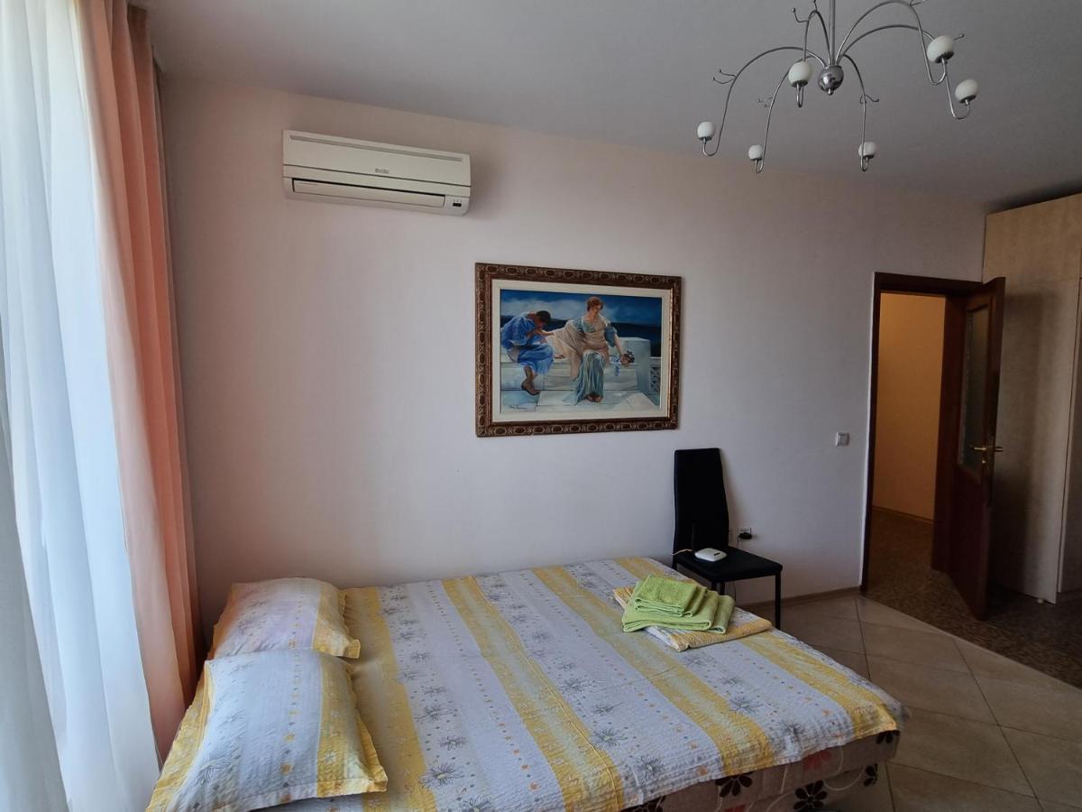 Fantasy Apartments Saint Constantine And Helena Resort 圣君士坦丁和海伦那 外观 照片